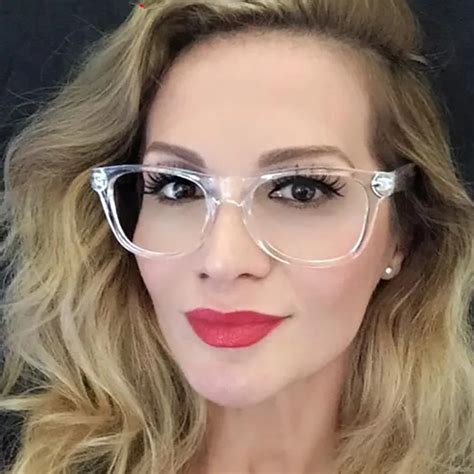 oversized clear frame prescription glasses.